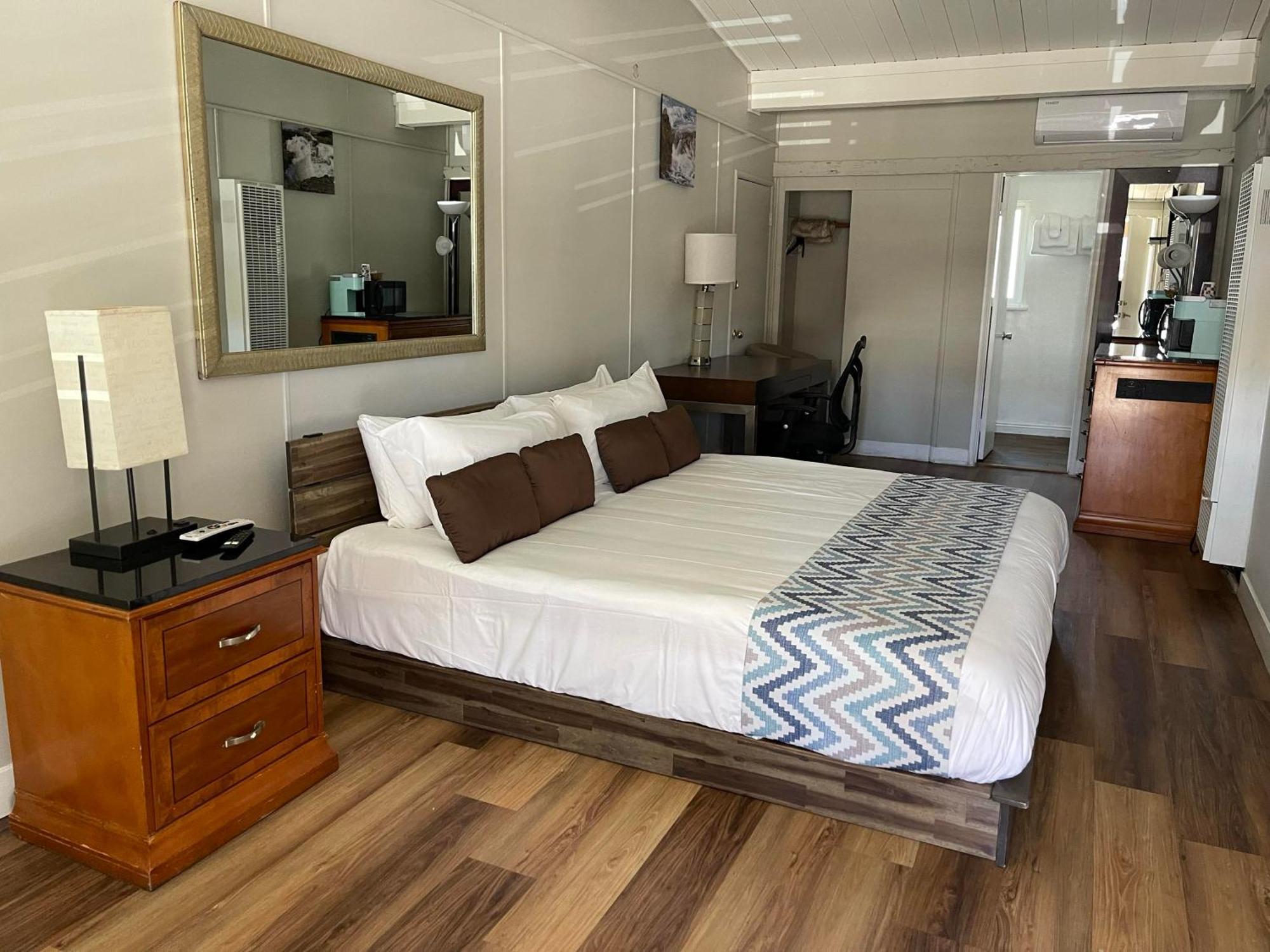 Omeo Suites Big Bear บิ๊กแบร์เลค ภายนอก รูปภาพ
