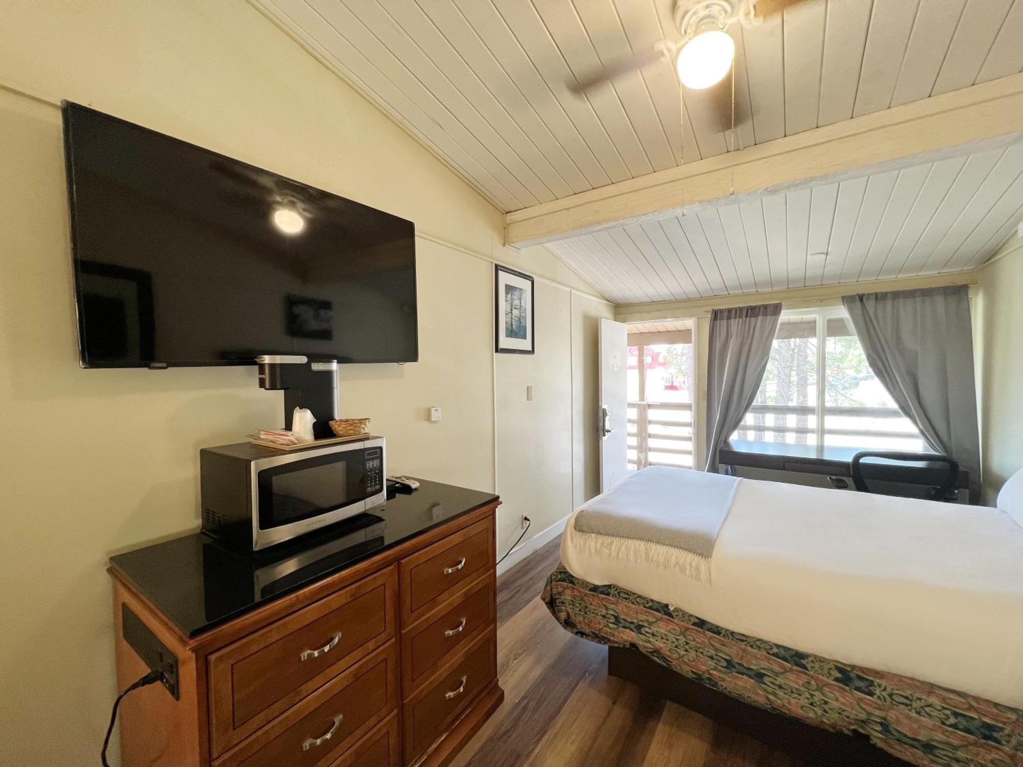 Omeo Suites Big Bear บิ๊กแบร์เลค ห้อง รูปภาพ